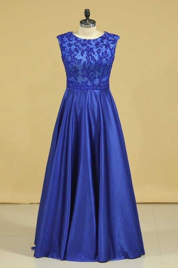 2022 Plus Size A Line Prom Dresses Scoop Dark Royal Blue Satin Cap Sleeves PXZZKEGF
