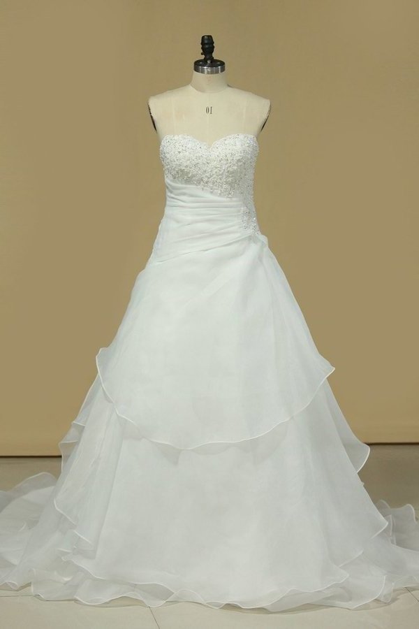 2024 A Line Sweetheart Organza Wedding Dresses With Beads PGCT7AE1