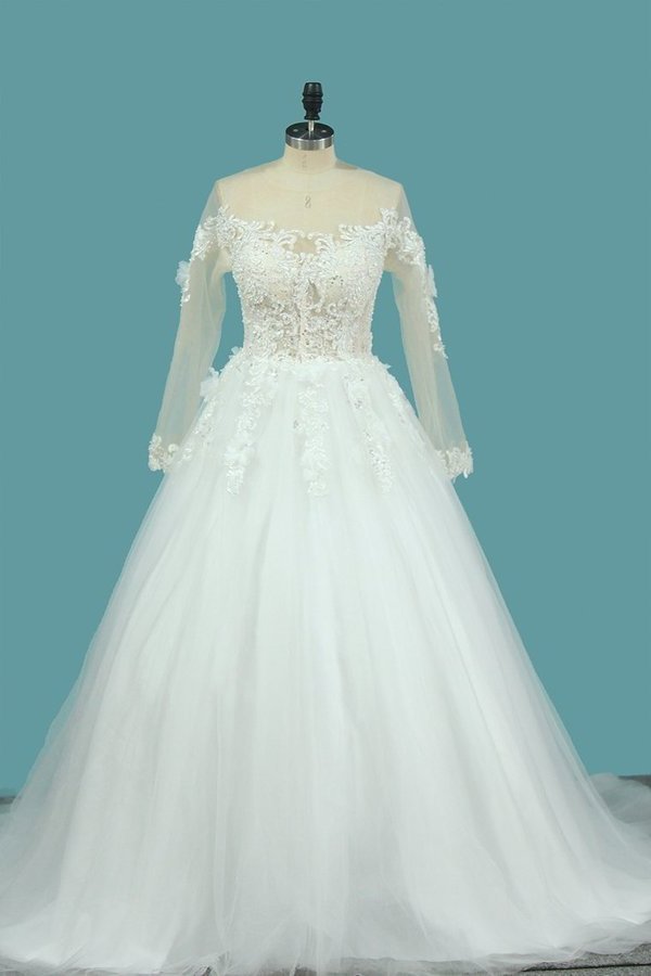 2024 A Line Long Sleeves Tulle Scoop Wedding Dresses With Applique And Beads PEDR1ANE