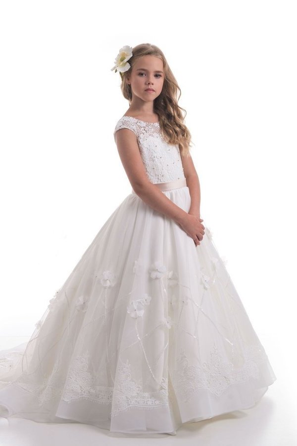 2022 New Arrival Flower Girl Dresses A Line Scoop With Applique And PZF2MX61