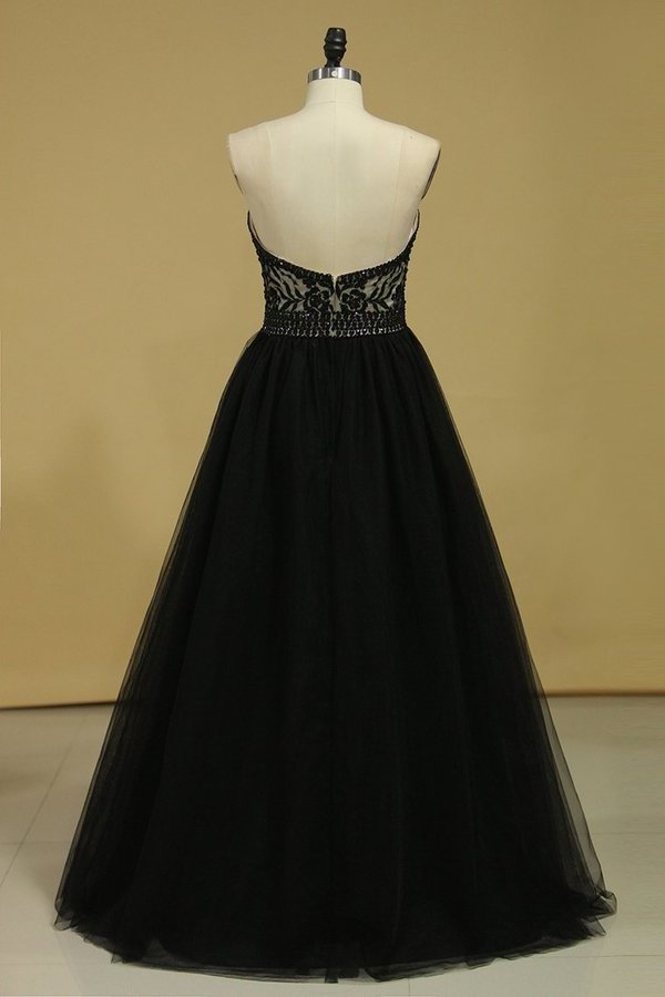 2022 Plus Size Black A Line Prom Dresses Sweetheart Tulle With Applique & Beads Floor PKZS8EXC