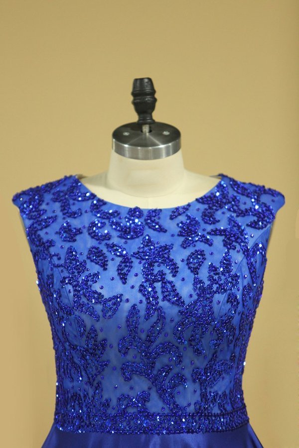 2022 Plus Size A Line Prom Dresses Scoop Dark Royal Blue Satin Cap Sleeves PXZZKEGF