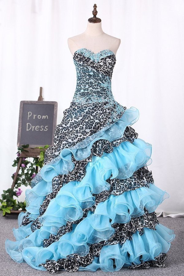 2022 Quinceanera Dresses Ball Gown Sweetheart Floor Length With PE1EKG74