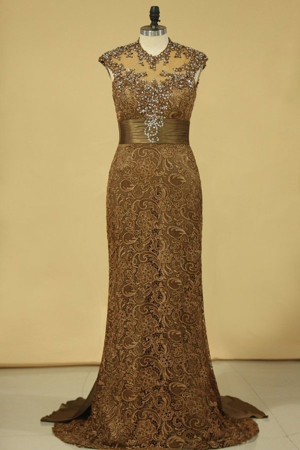 2024 Brown High Neck Evening Dresses Column With Beading Lace Sweep PD5ZKF4F