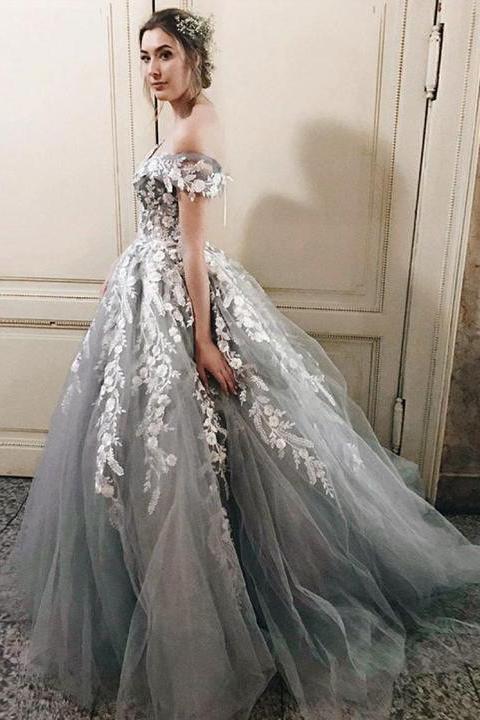 Ball Gown Gray Off the Shoulder Tulle Prom Dresses with Lace Appliques