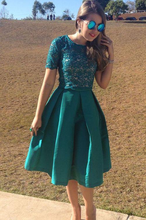A Line Homecoming Dress Scoop Knee-length Hunter Green Lace Short Prom Dress