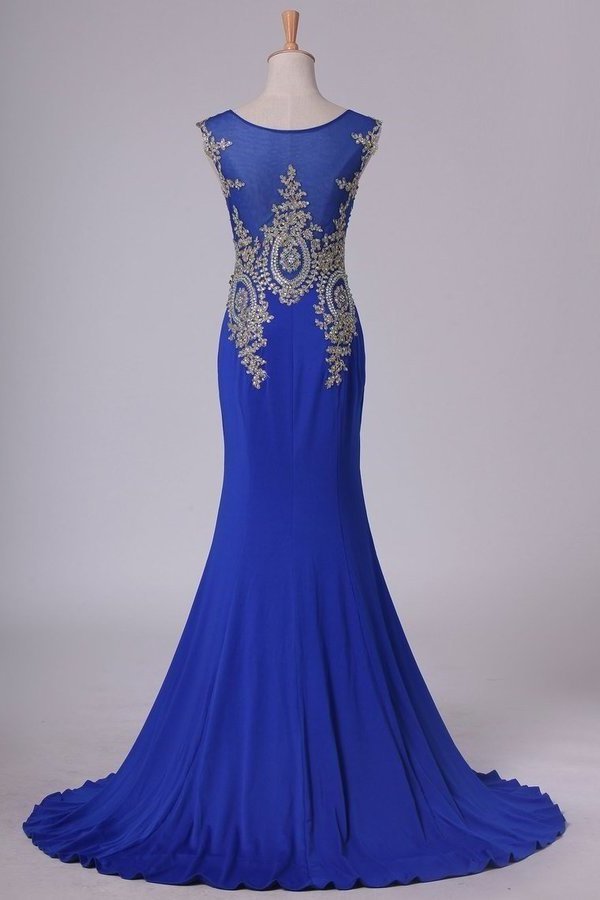 2024 Dark Royal Blue Prom Dresses Scoop Mermaid Spandex With Applique Sweep/Brush PRHJR6LM