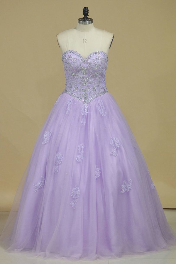 2022 Quinceanera Dresses Sweetheart Tulle With Beads P82YLBPH