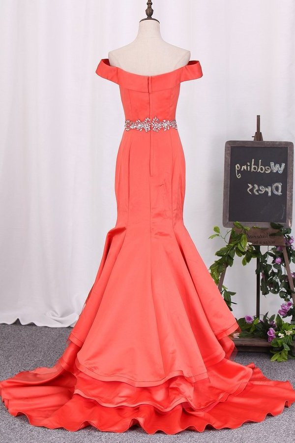2022 Prom Dresses Satin Off The Shoulder With PGYNZHK3