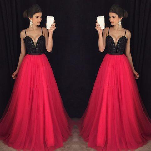 Attractive Black and Red Sweetheart Neck Long Prom Gown with Beading